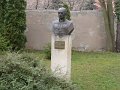 Foldrajzi Muzeum - Erd - Grof Teleki Pál mellszobra